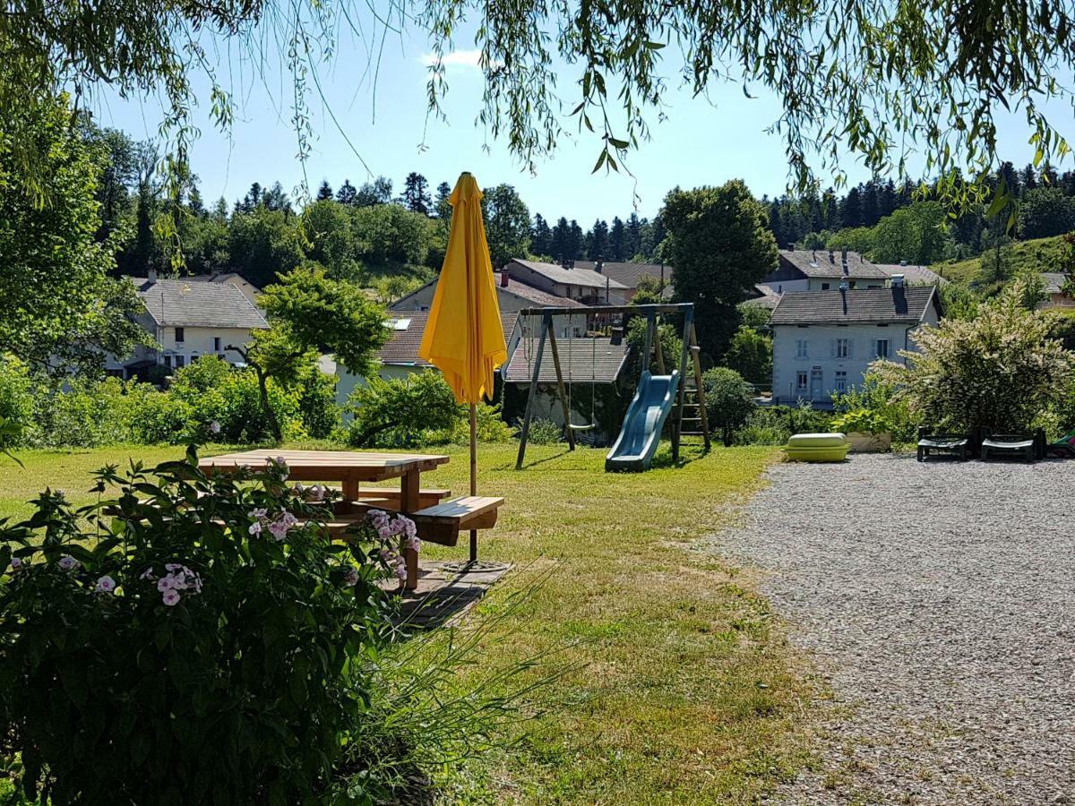 Gite La Censière Chatel-de-Joux Extérieur photo